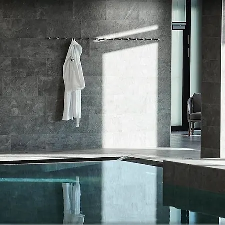 מלון Alsik & Sønderborg